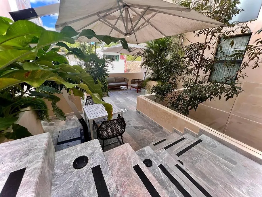 Ocean View Jacuzzi & Pool-2Bedroom 普拉亚卡门 公寓